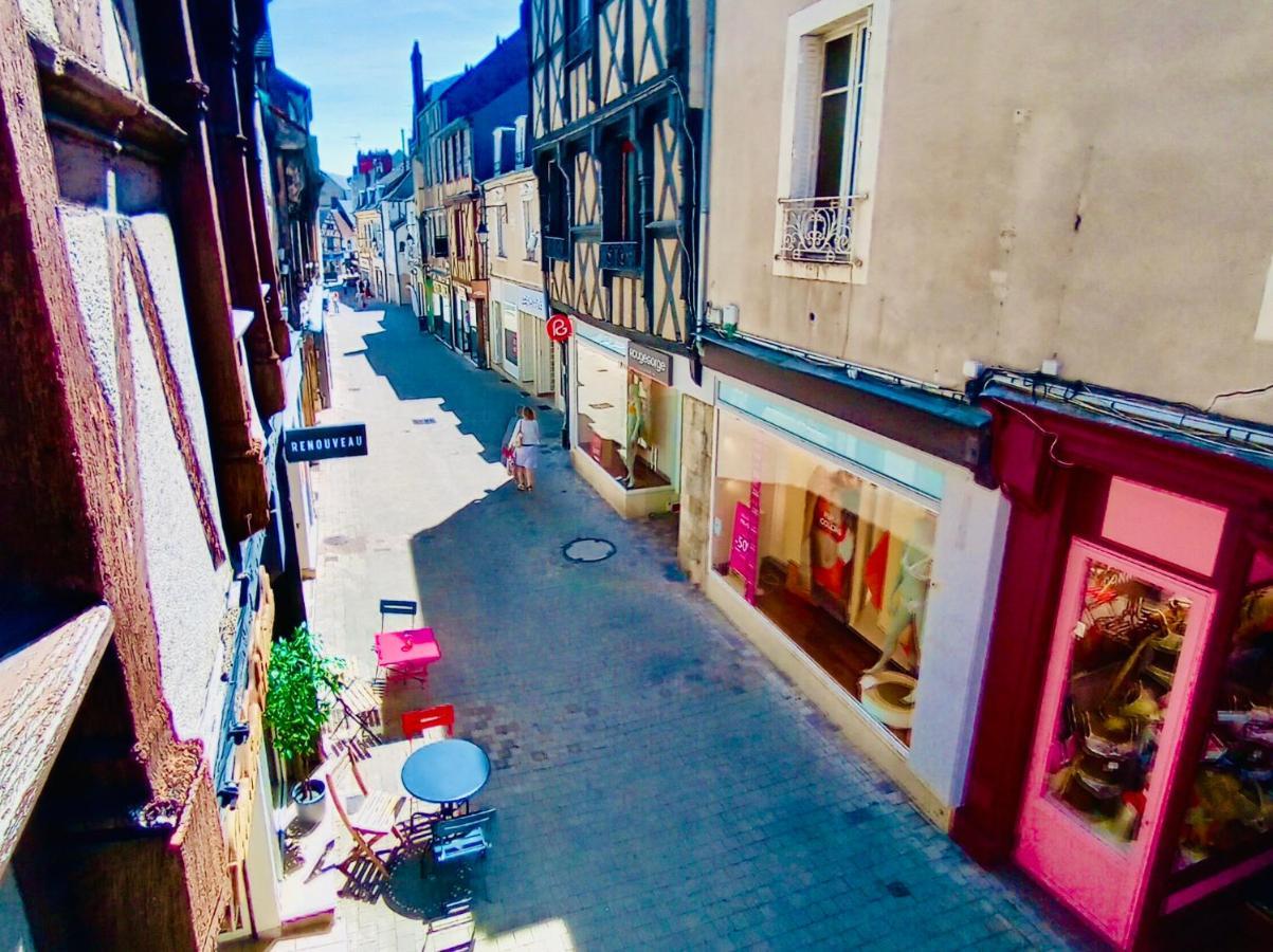 2 Pieces Totalement Renove Au Coeur De Bourges Apartman Kültér fotó